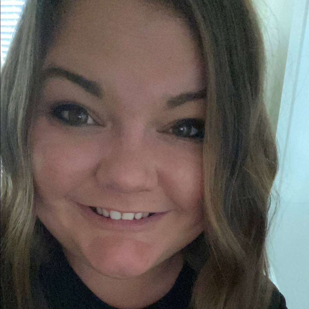 Meet your Posher, Erin